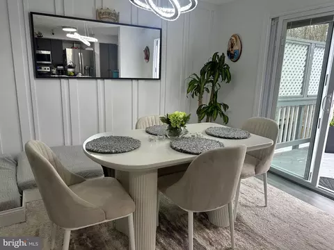 Dining - 8366 Fern Leaf Ct, Springfield, VA 22153 photo 2 of 2