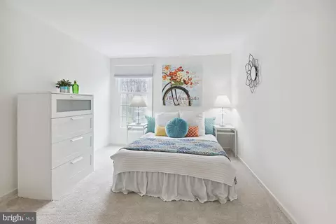 Bedroom - 11231 Handlebar Rd, Reston, VA 20191 photo 3 of 6