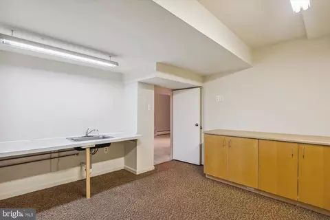 Bedroom - 10703 Midsummer Dr, Reston, VA 20191 photo 8 of 11