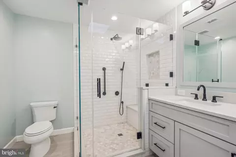Bath - 10703 Midsummer Dr, Reston, VA 20191 photo 7 of 10