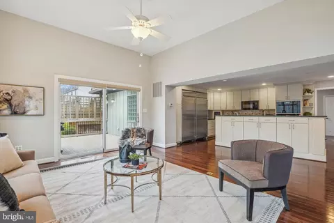 Living - 10703 Midsummer Dr, Reston, VA 20191 photo 12 of 15