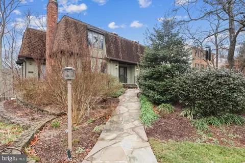 Exterior - 10703 Midsummer Dr, Reston, VA 20191 photo 3 of 18