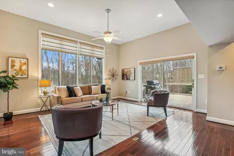 Living - 10703 Midsummer Dr, Reston, VA 20191 photo 11 of 15