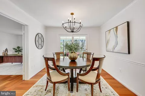 Dining - 1807 Post Oak Trl, Reston, VA 20191 photo 3 of 5