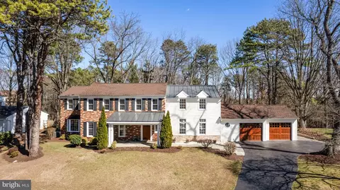 1807 Post Oak Trl, Reston, VA 20191