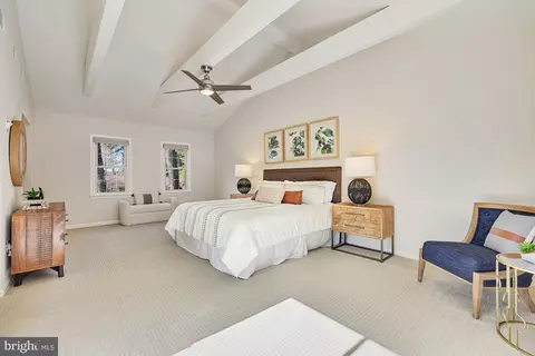 Bedroom - 1807 Post Oak Trl, Reston, VA 20191 photo 3 of 10