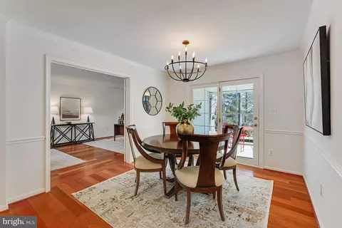 Dining - 1807 Post Oak Trl, Reston, VA 20191 photo 5 of 5