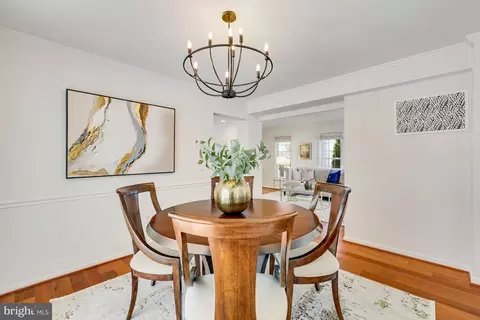 Dining - 1807 Post Oak Trl, Reston, VA 20191 photo 4 of 5