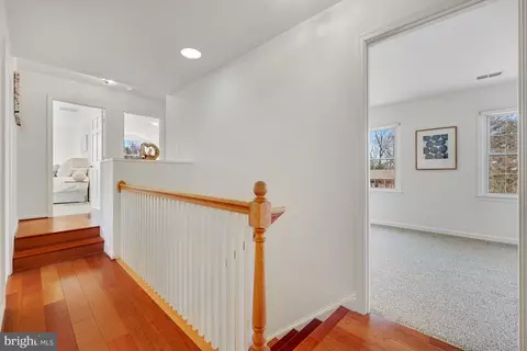 Entry Way - 1807 Post Oak Trl, Reston, VA 20191 photo 5 of 5