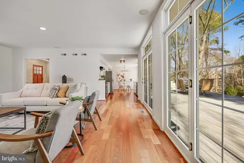 Entry Way - 1807 Post Oak Trl, Reston, VA 20191 photo 4 of 5