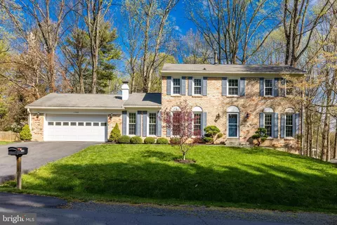 11404 Bronzedale Dr, Oakton, VA 22124
