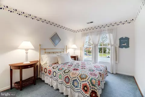 Bedroom - 1179 Foxhound Ct, Mclean, VA 22102 photo 1 of 4