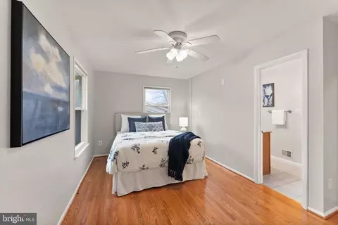 Bedroom - 7265 Linden Tree Ln, Springfield, VA 22152 photo 2 of 6