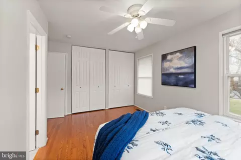 Bedroom - 7265 Linden Tree Ln, Springfield, VA 22152 photo 3 of 6