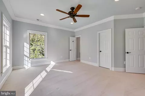 Bedroom - 817 Carrie Ct, Mclean, VA 22101 photo 3 of 8