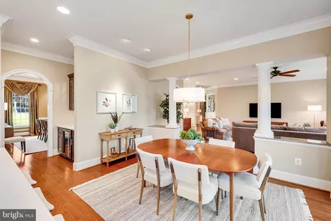Dining - 817 Carrie Ct, Mclean, VA 22101 photo 2 of 4