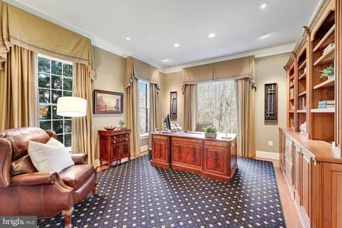 Bath - 817 Carrie Ct, Mclean, VA 22101 photo 1 of 11