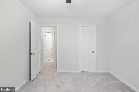 Bedroom - 5865 Banning Pl, Burke, VA 22015 photo 3 of 7