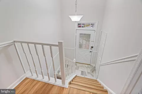 Entry Way - 5865 Banning Pl, Burke, VA 22015 photo 1 of 2