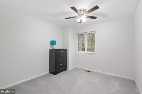 Bedroom - 5865 Banning Pl, Burke, VA 22015 photo 2 of 7