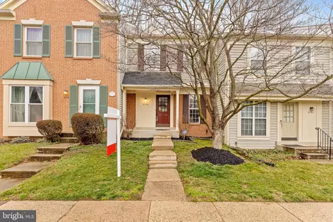 Exterior - 9124 Blarney Stone Dr, Springfield, VA 22152 photo 9 of 10