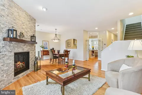 11558 Hemingway Dr, Reston, VA 20194 photo 20