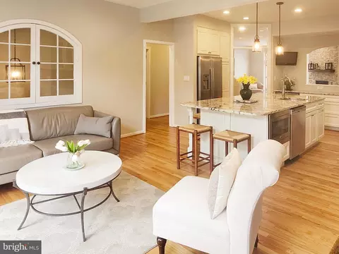 11558 Hemingway Dr, Reston, VA 20194 photo 15