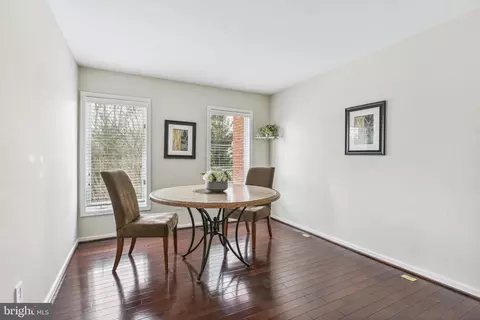 11558 Hemingway Dr, Reston, VA 20194 photo 30