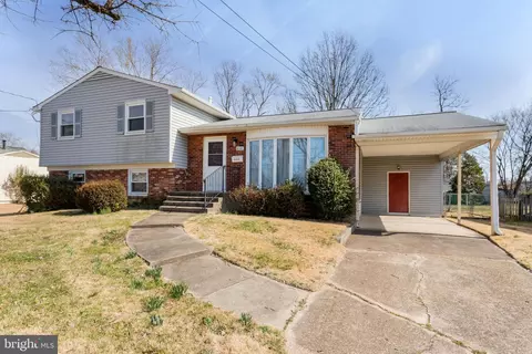 6101 Craft Rd, Alexandria, VA 22310