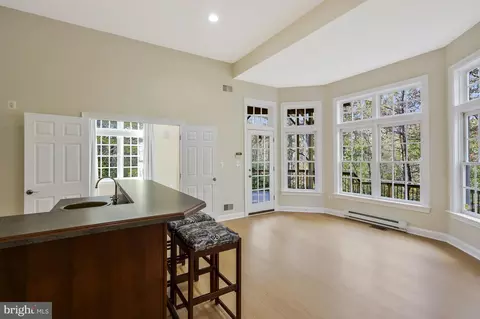 Kitchen - 1553 Dominion Hill Ct, Mclean, VA 22101 photo 11 of 11