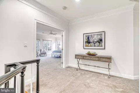Entry Way - 1553 Dominion Hill Ct, Mclean, VA 22101 photo 3 of 11