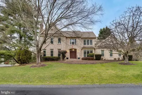 1602 Fremont Ln, Vienna, VA 22182