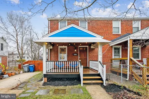 6023 Monticello Rd, Alexandria, VA 22303