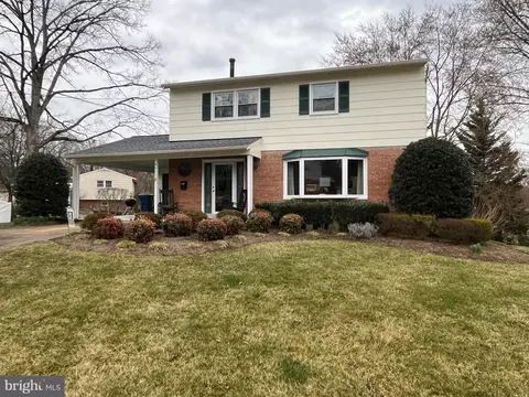 4517 Sonata Ct, Fairfax, VA 22032