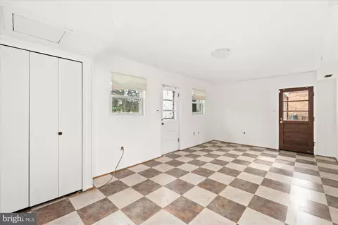 Bedroom - 3003 Rayjohn Ln, Herndon, VA 20171 photo 3 of 4
