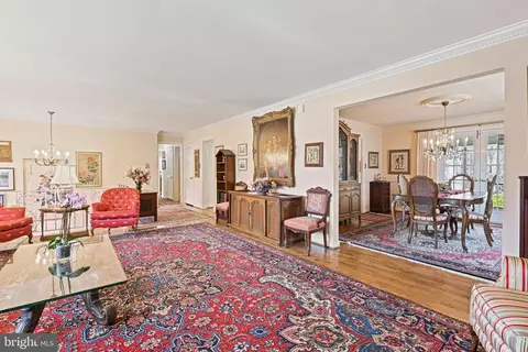 Living - 6206 Hardy Dr, Mclean, VA 22101 photo 4 of 8