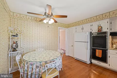 Bedroom - 6206 Hardy Dr, Mclean, VA 22101 photo 1 of 9