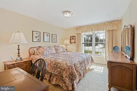 Bedroom - 6206 Hardy Dr, Mclean, VA 22101 photo 5 of 9