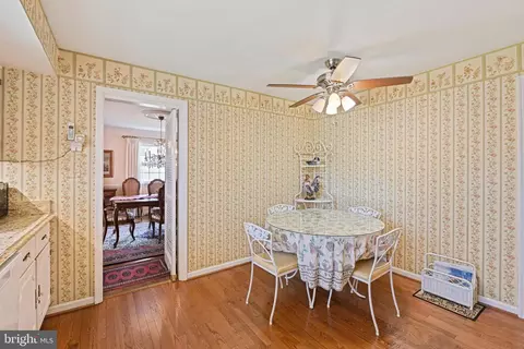 Dining - 6206 Hardy Dr, Mclean, VA 22101 photo 3 of 4