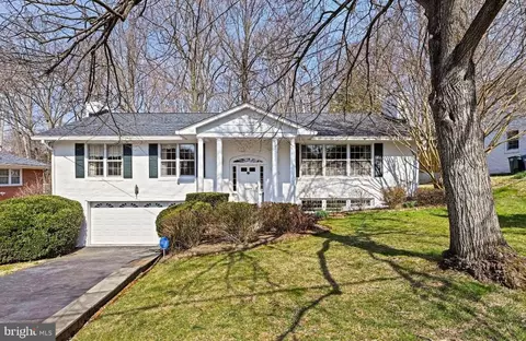 6206 Hardy Dr, Mclean, VA 22101