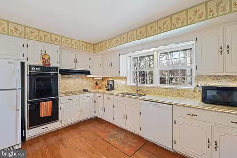 Kitchen - 6206 Hardy Dr, Mclean, VA 22101 photo 2 of 2