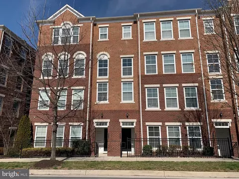 3050 Rittenhouse Cir #50, Fairfax, VA 22031