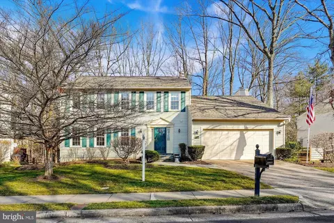 6611 Bestwicke Rd, Burke, VA 22015