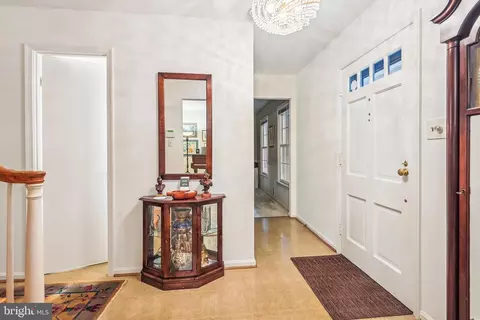 Entry Way - 4702 Briar Patch Ln, Fairfax, VA 22032 photo 1 of 2