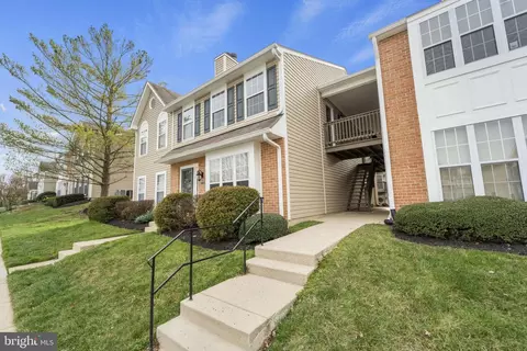 Exterior - 7712 A Lexton Pl #89, Springfield, VA 22152 photo 2 of 7