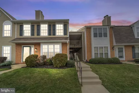 7712 A Lexton Pl #89, Springfield, VA 22152