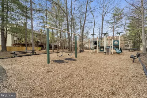 View/Area - 7712 A Lexton Pl #89, Springfield, VA 22152 photo 1 of 1