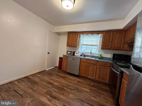 Kitchen - 7751 Tiverton Dr #7751, Springfield, VA 22152 photo 2 of 6