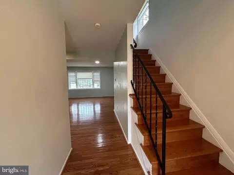 Entry Way - 7751 Tiverton Dr #7751, Springfield, VA 22152 photo 1 of 9