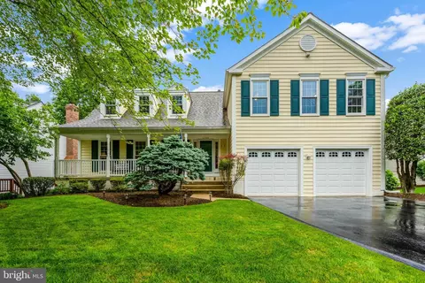 13941 S Springs Dr, Clifton, VA 20124